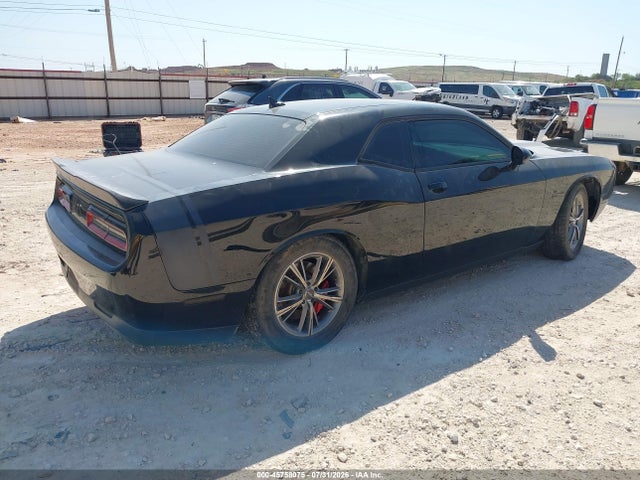 45758075 :رقم المزاد ، 2C3CDZFJ8JH300697 vin ، 2018 Dodge Challenger R/t Scat Pack مزاد بيع