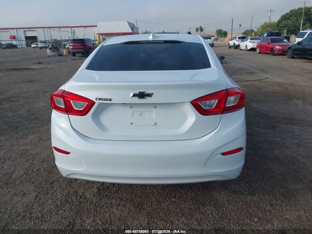 45758093 :رقم المزاد ، 1G1BE5SM3J7150502 vin ، 2018 Chevrolet Cruze Lt Auto مزاد بيع