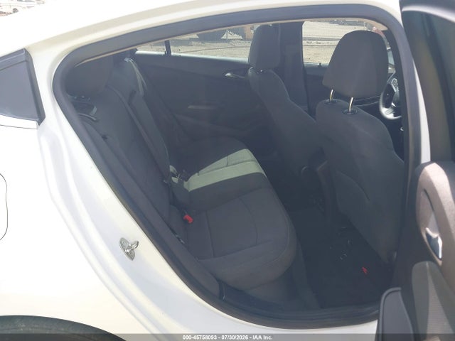 45758093 :رقم المزاد ، 1G1BE5SM3J7150502 vin ، 2018 Chevrolet Cruze Lt Auto مزاد بيع
