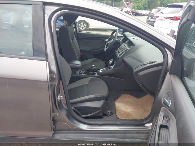 Ford FOCUS SE 2014 1FADP3F20EL250793 Image 5