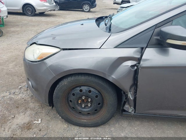 Ford FOCUS SE 2014 1FADP3F20EL250793 Image 6