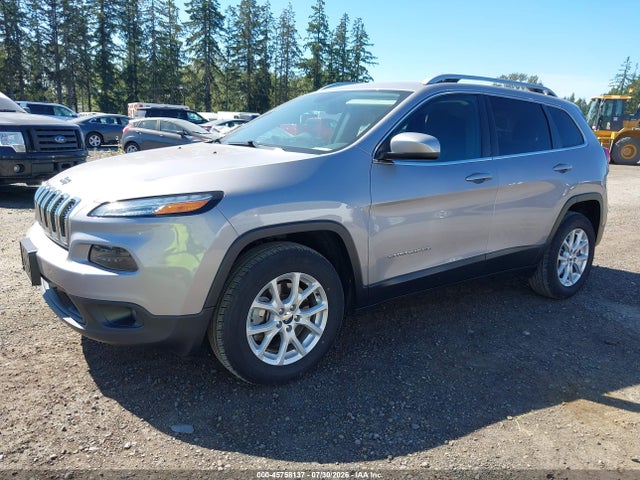 2018 Jeep Cherokee Latitude 4x4 მანქანა იყიდება აუქციონზე, vin: 1C4PJMCB0JD528602, აუქციონის ნომერი: 45758137