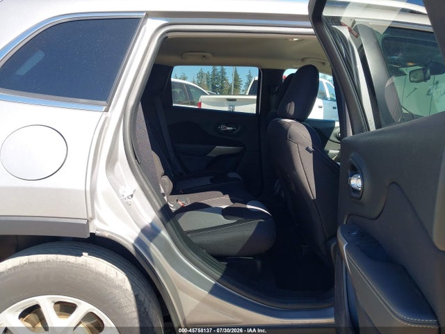 2018 Jeep Cherokee Latitude 4x4 მანქანა იყიდება აუქციონზე, vin: 1C4PJMCB0JD528602, აუქციონის ნომერი: 45758137