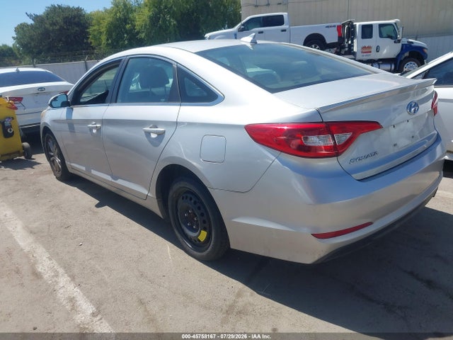 Hyundai Sonata 2017 5NPE24AF3HH560118 Image 3