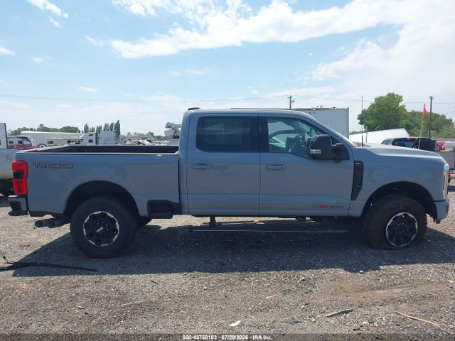 Ford F-350 Lariat 2025 1FT8W3BM4SEC65500 Image 13