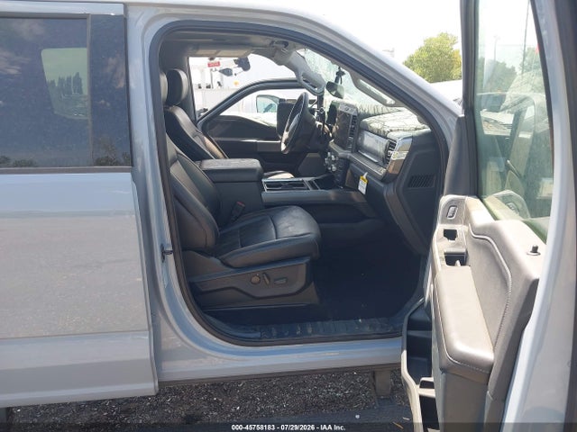 Ford F-350 Lariat 2025 1FT8W3BM4SEC65500 Image 5