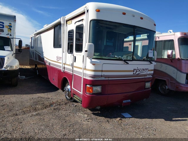 45758212 :رقم المزاد ، 4UZ6XFBC9VC895747 vin ، 1997 Freightliner Chassis X Line Motor Home مزاد بيع