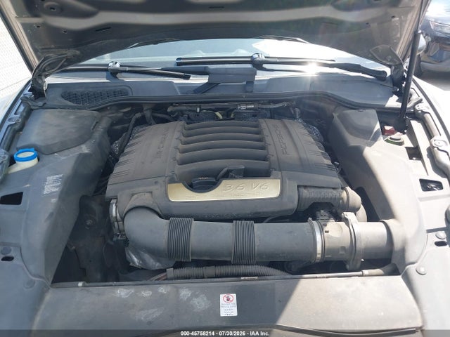 45758214 :رقم المزاد ، WP1AA2A22CLA02301 vin ، 2012 Porsche Cayenne مزاد بيع