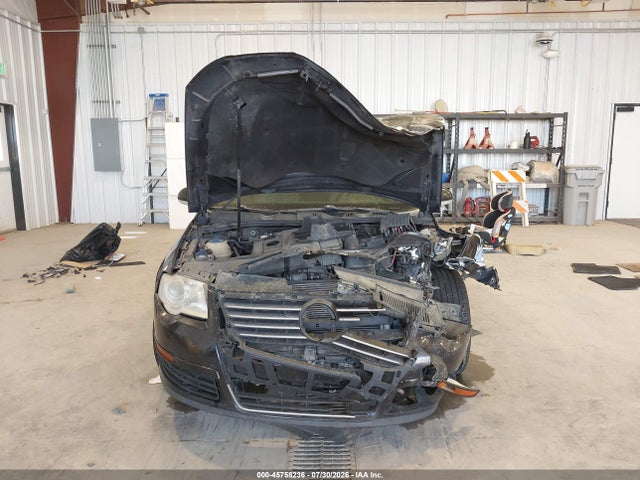 2007 Volkswagen Passat 2.0t მანქანა იყიდება აუქციონზე, vin: WVWGK73C37P079897, აუქციონის ნომერი: 45758236