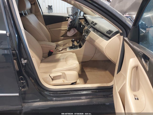 2007 Volkswagen Passat 2.0t მანქანა იყიდება აუქციონზე, vin: WVWGK73C37P079897, აუქციონის ნომერი: 45758236