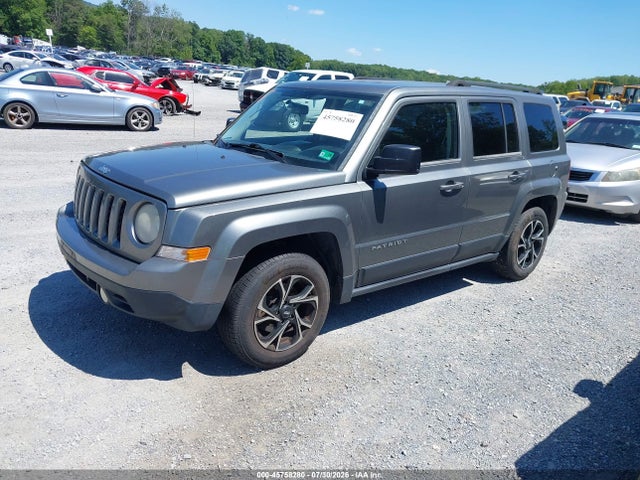 45758280 :رقم المزاد ، 1C4NJPBA8ED552038 vin ، 2014 Jeep Patriot Sport مزاد بيع