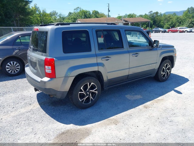 45758280 :رقم المزاد ، 1C4NJPBA8ED552038 vin ، 2014 Jeep Patriot Sport مزاد بيع