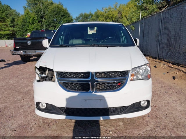 Продажа на аукционе авто 2019 Dodge Grand Caravan Sxt, vin: 2C4RDGCG2KR747363, номер лота: 45758286