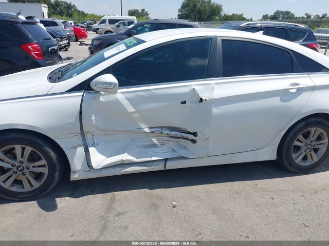 45758336 :رقم المزاد ، 5NPEB4AC9EH935348 vin ، 2014 Hyundai Sonata Gls مزاد بيع