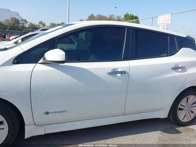 Nissan LEAF S 2019 1N4AZ1CP3KC303337 Image 14