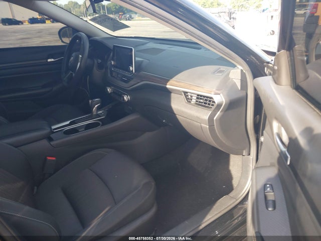 Продаж на аукціоні авто 2024 Nissan Altima Sv Fwd, vin: 1N4BL4DV4RN343526, номер лоту: 45758352