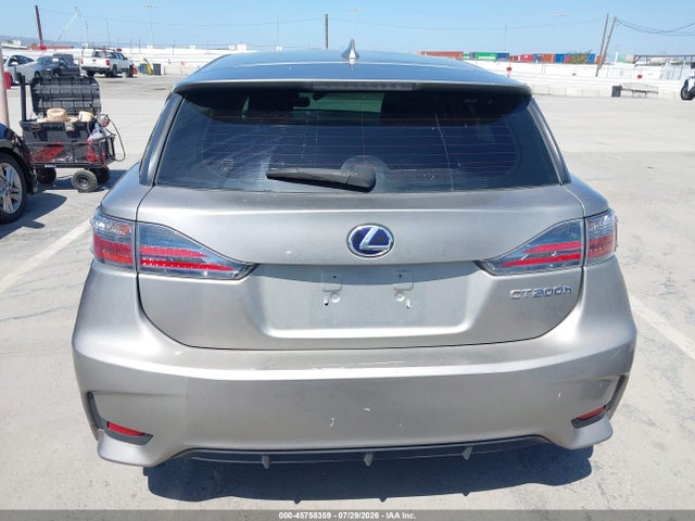 Lexus CT 200H 2017 JTHKD5BH1H2290616 Image 16