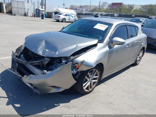 Lexus CT 200H 2017 JTHKD5BH1H2290616 Image 2