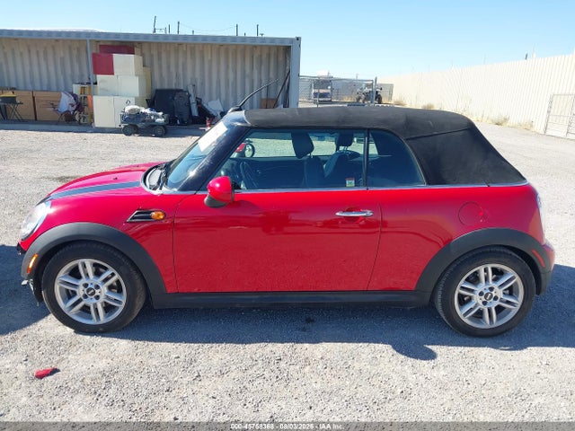 Продаж на аукціоні авто 2014 Mini Convertible Cooper, vin: WMWZN3C56ET569522, номер лоту: 45758368