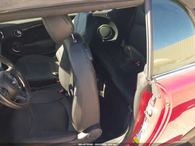 Продаж на аукціоні авто 2014 Mini Convertible Cooper, vin: WMWZN3C56ET569522, номер лоту: 45758368