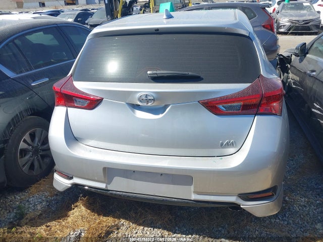 Scion IM 2016 JTNKARJE4GJ518472 Image 17