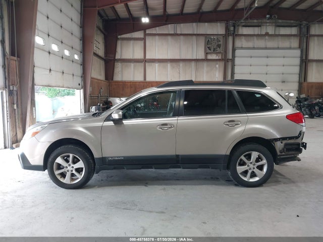 Продажа на аукционе авто 2014 Subaru Outback 3.6r Limited, vin: 4S4BRDLC5E2210287, номер лота: 45758378
