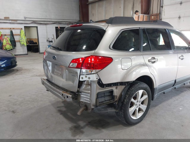 Продажа на аукционе авто 2014 Subaru Outback 3.6r Limited, vin: 4S4BRDLC5E2210287, номер лота: 45758378
