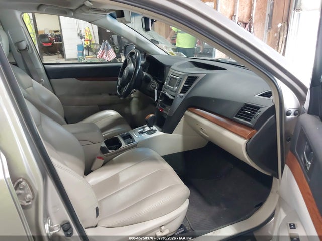 Продажа на аукционе авто 2014 Subaru Outback 3.6r Limited, vin: 4S4BRDLC5E2210287, номер лота: 45758378