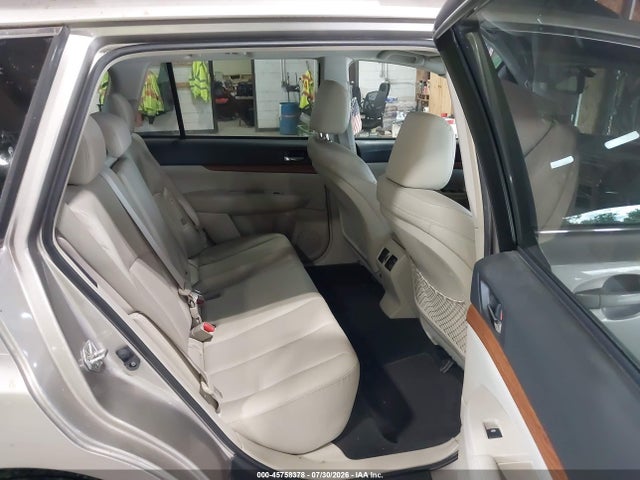 Продажа на аукционе авто 2014 Subaru Outback 3.6r Limited, vin: 4S4BRDLC5E2210287, номер лота: 45758378
