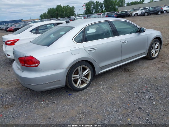 45758379 :رقم المزاد ، 1VWBT7A38FC043457 vin ، 2015 Volkswagen Passat 1.8t Se مزاد بيع