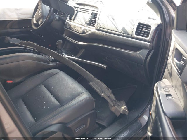 Продаж на аукціоні авто 2019 Toyota Highlander Limited, vin: 5TDYZRFH7KS350042, номер лоту: 45758422