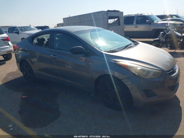 Продажа на аукционе авто 2013 Hyundai Elantra Gls, vin: 5NPDH4AE6DH289857, номер лота: 45758476