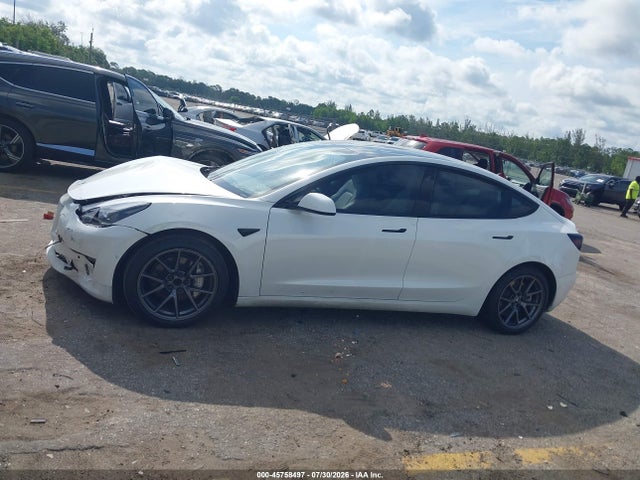 Tesla Model 3 Standard Range Plus Rear-wheel Drive 2021 5YJ3E1EA3MF978327 Image 13