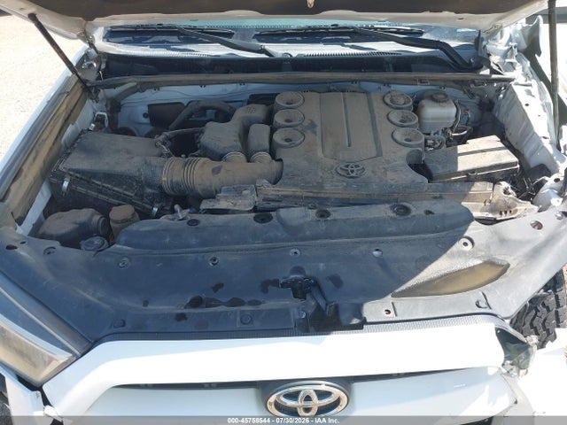 Toyota 4runner Sr5 Premium 2018 JTEBU5JR7J5500647 Image 10