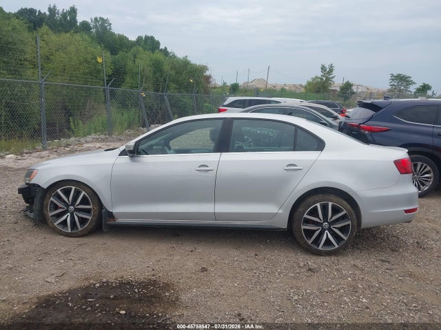 2013 Volkswagen Jetta Gli Autobahn მანქანა იყიდება აუქციონზე, vin: 3VW467AJ9DM246786, აუქციონის ნომერი: 45758547