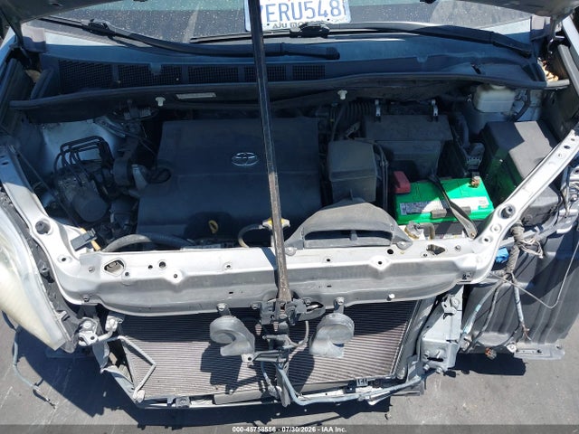 5TDYK3DC4ES459023 Toyota Sienna Xle V6 8 Passenger