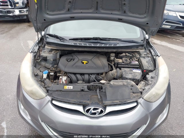 45758565 :رقم المزاد ، KMHDH4AE5DU946889 vin ، 2013 Hyundai Elantra Gls مزاد بيع