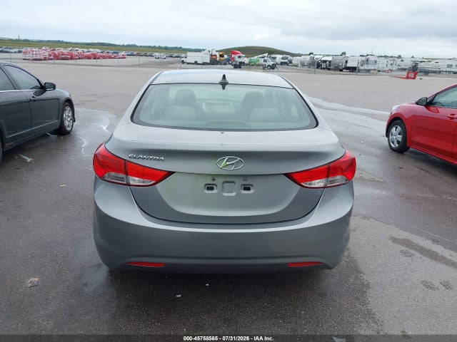 45758565 :رقم المزاد ، KMHDH4AE5DU946889 vin ، 2013 Hyundai Elantra Gls مزاد بيع