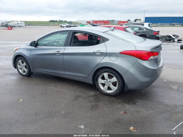 45758565 :رقم المزاد ، KMHDH4AE5DU946889 vin ، 2013 Hyundai Elantra Gls مزاد بيع