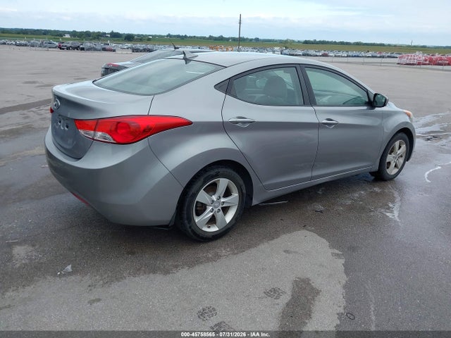 45758565 :رقم المزاد ، KMHDH4AE5DU946889 vin ، 2013 Hyundai Elantra Gls مزاد بيع