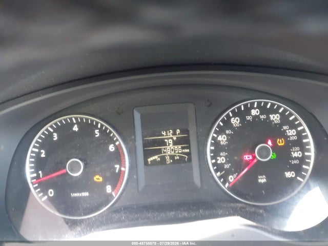 2013 Volkswagen Jetta 2.5l Se მანქანა იყიდება აუქციონზე, vin: 3VWDX7AJ7DM368205, აუქციონის ნომერი: 45758578
