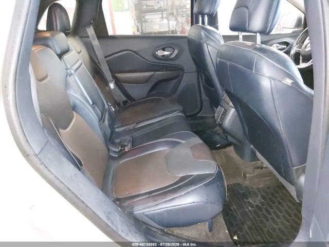 Продажа на аукционе авто 2015 Jeep Cherokee Limited, vin: 1C4PJMDS0FW688022, номер лота: 45758592