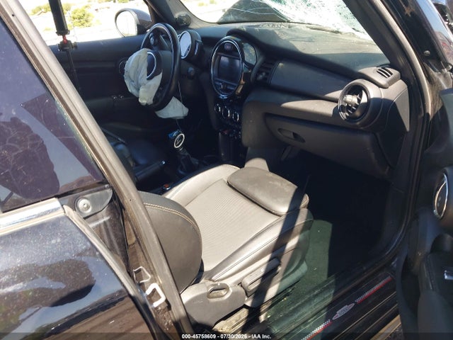 Продажа на аукционе авто 2018 Mini Hardtop Cooper, vin: WMWXU1C55J2F80545, номер лота: 45758609