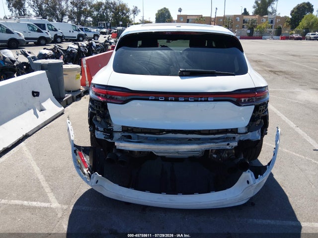 Porsche Macan T 2024 WP1AA2A58RLB02311 Image 16