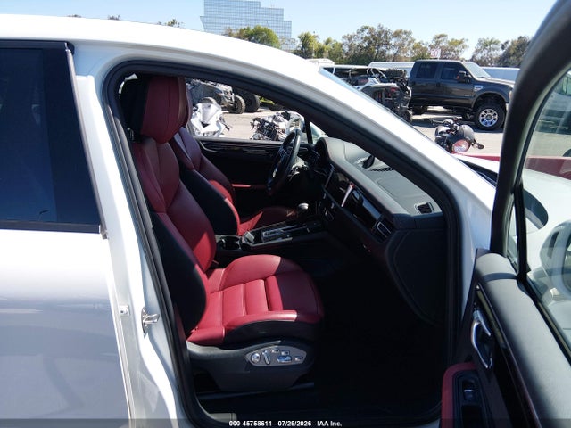Porsche Macan T 2024 WP1AA2A58RLB02311 Image 5
