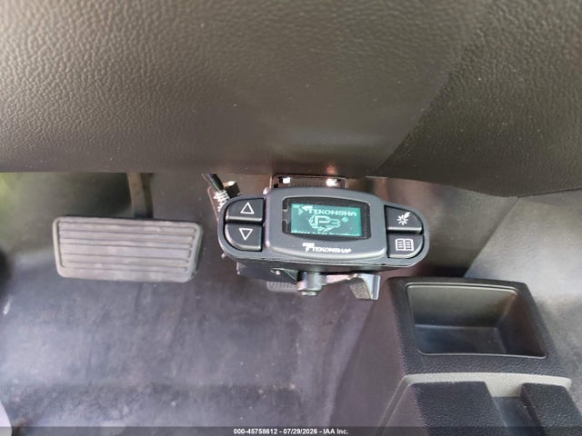 1GC1KUEG0JF235010 Chevrolet Silverado 2500hd Wt