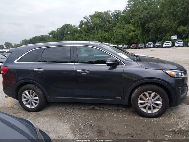 45758631 :رقم المزاد ، 5XYPGDA37HG232255 vin ، 2017 Kia Sorento 2.4l Lx مزاد بيع