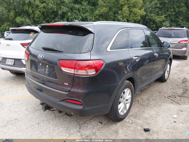 45758631 :رقم المزاد ، 5XYPGDA37HG232255 vin ، 2017 Kia Sorento 2.4l Lx مزاد بيع