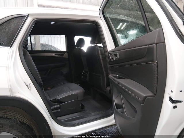 Продажа на аукционе авто 2024 Volkswagen Atlas Cross Sport 2.0t Se W/technology, vin: 1V2HE2CA7RC229175, номер лота: 45758635