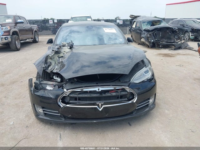 45758651 :رقم المزاد ، 5YJSA1S24FF088376 vin ، 2015 Tesla Model S 70d/85d/p85d مزاد بيع